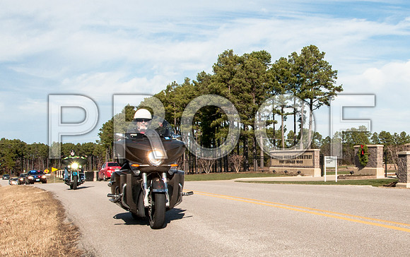 Escort- Wreaths Across America 2015-1972.jpg