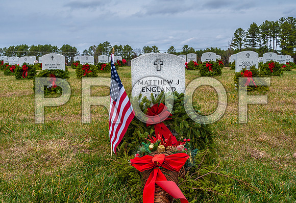 Wreaths Across America 2015-2436.jpg