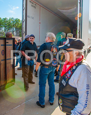Delivery: Wreaths Across America 2015 ©PicsbyJax-2020.jpg