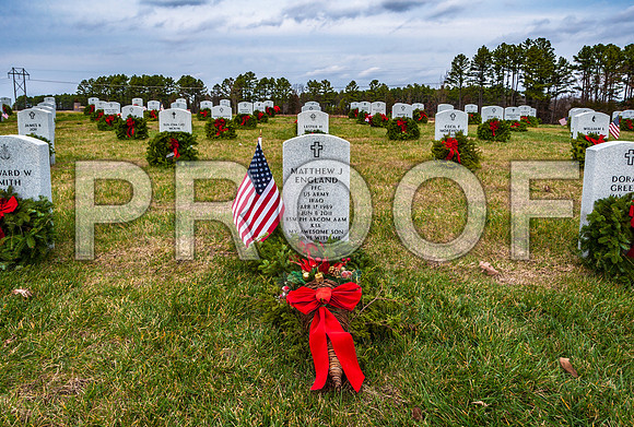 Wreaths Across America 2015-2434.jpg