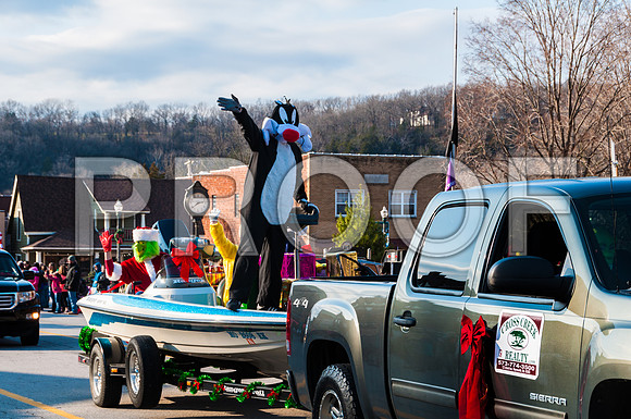 Waynesville Christmas Parade 2015 ©PicsbyJax-1306.jpg