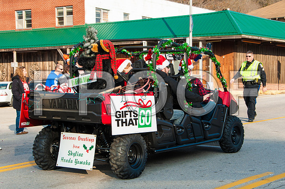 Waynesville Christmas Parade 2015 ©PicsbyJax-1522.jpg