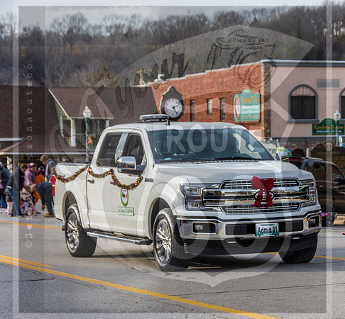 Christmas Parade 2022 © Pics by Jax-7557.jpg