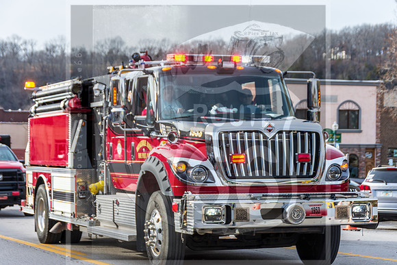 Christmas Parade 2022 © Pics by Jax-7640.jpg