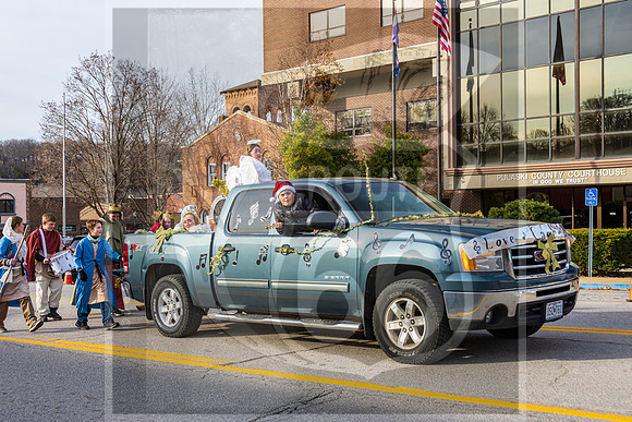 Christmas Parade 2022 © Pics by Jax-7702.jpg