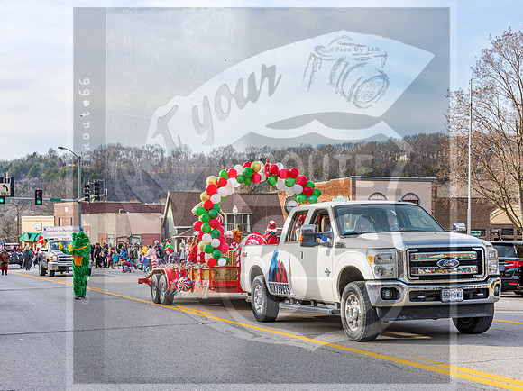 Christmas Parade 2022 © Pics by Jax-7705.jpg