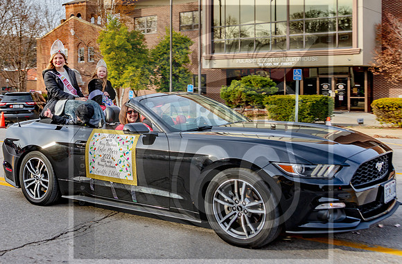 Christmas Parade 2022 © Pics by Jax-7777.jpg