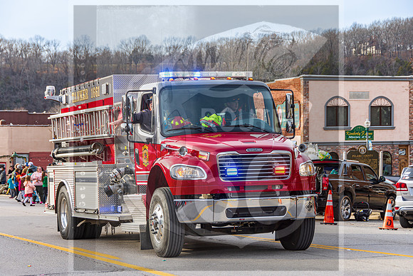 Christmas Parade 2022 © Pics by Jax-7795.jpg
