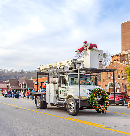 Christmas Parade 2022 © Pics by Jax-8082