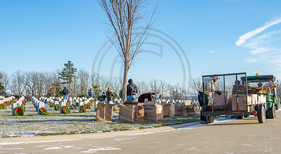 Wreaths Across America 2016 (c)2016PicsbyJax remember honor teach waa16 ftleonardwoodmo waynesvillemo  picsbyjax-4073.jpg
