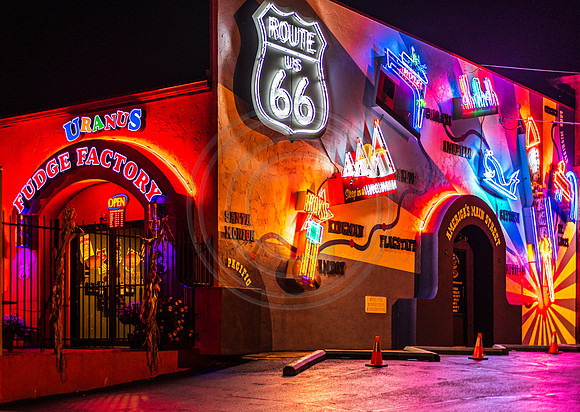 Uranus Neon Wall ©PicsbyJax-9195.jpg