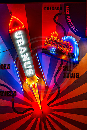 Uranus Neon Wall ©PicsbyJax-9133.jpg