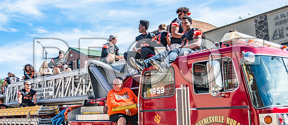 Route 66- Homecoming Parade in Waynesville, MO (C)2017PicsbyJax #WHS #waynesvillehomecoming2017 #WMS #tigerpride #getyourpicsonroute66 #picsbyjax -2337