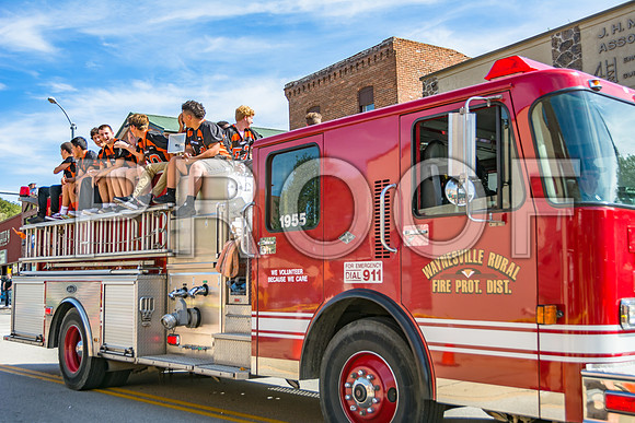 Route 66- Homecoming Parade in Waynesville, MO (C)2017PicsbyJax #WHS #waynesvillehomecoming2017 #WMS #tigerpride #getyourpicsonroute66 #picsbyjax -2364