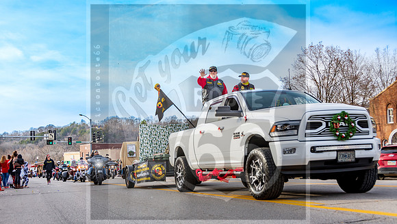 Christmas Parade 2022 © Pics by Jax-7814.jpg