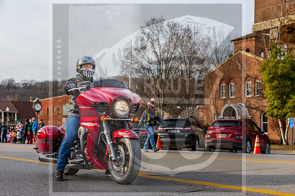 Christmas Parade 2022 © Pics by Jax-7817.jpg
