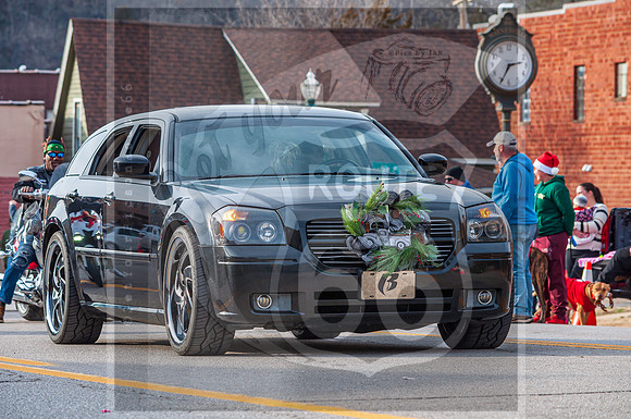 Christmas Parade 2022 © Pics by Jax-0123.jpg