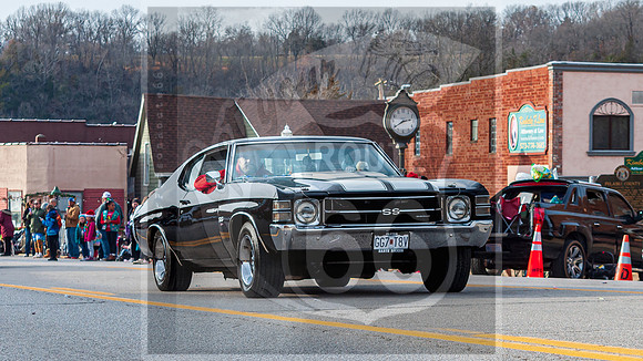 Christmas Parade 2022 © Pics by Jax-0151.jpg