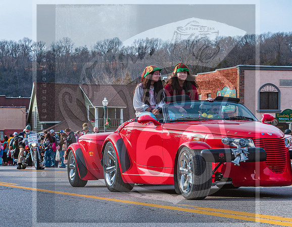 Christmas Parade 2022 © Pics by Jax-0191.jpg