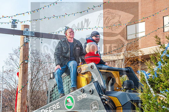 Christmas Parade 2022 © Pics by Jax-0263.jpg
