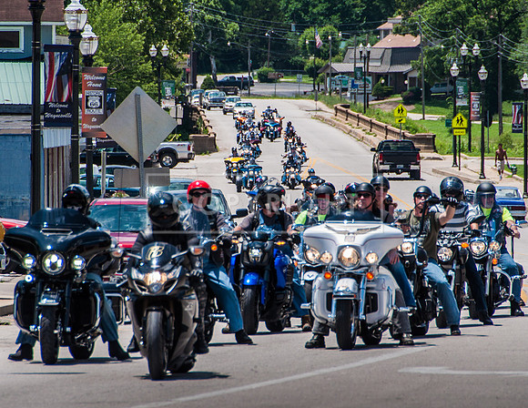 Route 66: USO Ride - Freedom Fest - Waynesville, MO 2015-0298.jpg