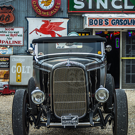 Route 66-  Wallace '32 - Cuba, MO 2016 (c)PicsbyJax #cubafest #route66 #32ford #roadiecar #roadster #vintagecar  #32Ford #getyourpicsonroute66 #picsbyjax #allmyrowdyroadiefriends-8864