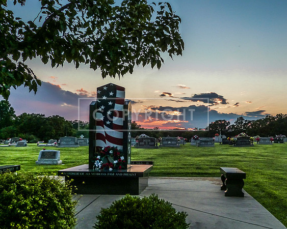 Route 66: Susnset Veterans' Memorial -1130921.jpg