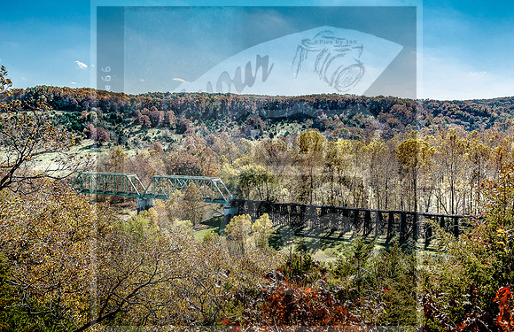 Devils Elbow FLW_RR0Fall_254.jpg
