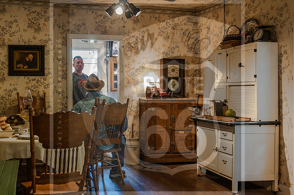 Old Stagecoach Stop Interior 2015-6600.jpg