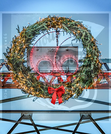 DE Rt 66 Wreath-2.jpg
