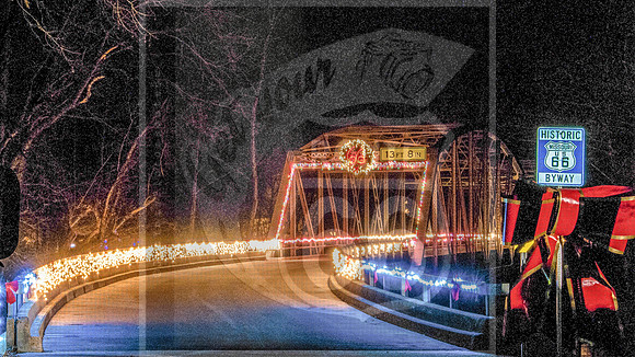 DE Rt 66 Christmas Bridge with Sign and Bow-2.jpg
