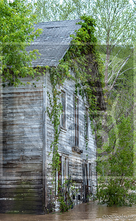 route-66-floods-5-1-17---devils-elbow--missouri-c2017picsbyjax-route66-missouri-rainfordays-flood-getyourpicsonroute66-picsbyjax-0346jpg_34591827640_o.jpg