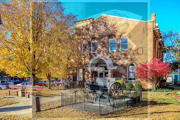 Route 66 1903 Courthouse Museum - Fall in Waynesville MO (c)PicsbyJax -5320