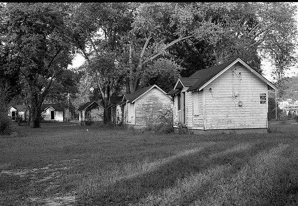 Pippin Road cabins (2).jpg