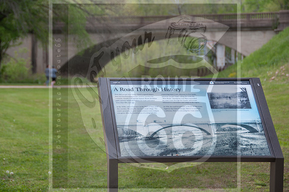 Route 66: Roubidoux Bridge Historical Marker - Waynesville MO-0209.jpg
