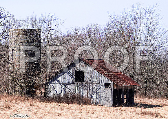 Old Route 66 Barn and Silo Waynesville.jpg