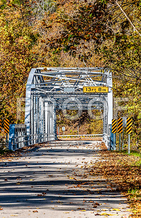 Devils Elbow Bridge Fall Verticle_0264.jpg