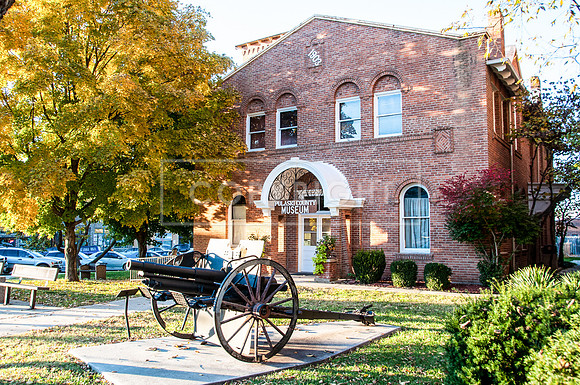 Route 66: 1903 Route 66 Court House Museum - Waynesville, MO - DSC_0537.jpg