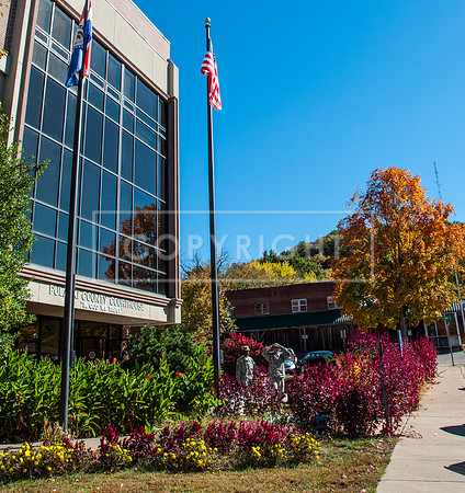Route 66: 1984 Pulaski County Court House - Waynesville MO-5858.jpg