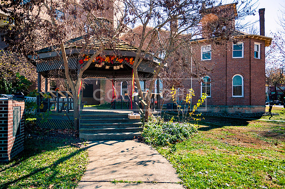 Town Square Gazebo - Waynesville MO -9041.jpg