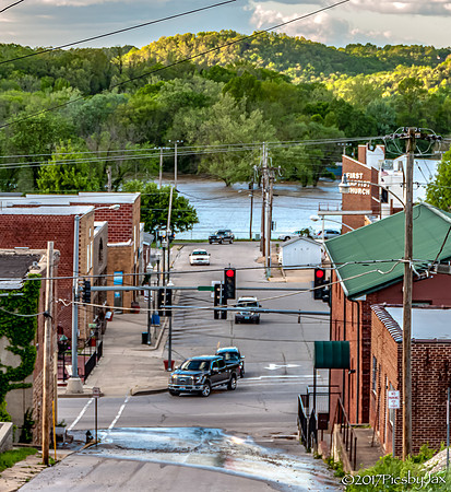 waynesville-mo-flood-2017-untitled-0273jpg_34135826144_o.jpg