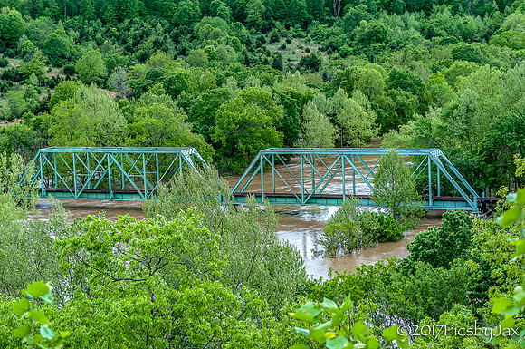 route-66-floods-5-1-17---devils-elbow--missouri-c2017picsbyjax-route66-missouri-rainfordays-flood-getyourpicsonroute66-picsbyjax-0330jpg_34774370432_o.jpg