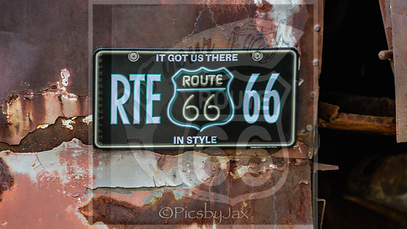 #getyourpicsonroute66 #picsbyjax #lebanonmo #route66 #mungermossmotel #boswellpark-6262