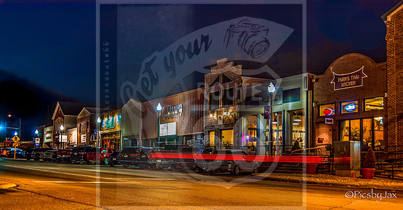 Waynesville night long exposure.jpg