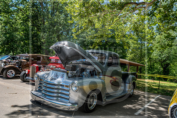 Cave State Cruisers Car Show - Waynesville, MO (c)2017PicsbyJax #waynesvillemo #picsbyjax-4066.jpg