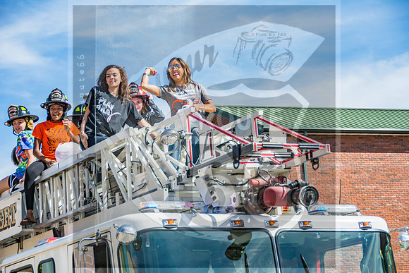 Route 66- Homecoming Parade in Waynesville, MO (C)2017PicsbyJax #WHS #waynesvillehomecoming2017 #WMS #tigerpride #getyourpicsonroute66 #picsbyjax -2409.jpg