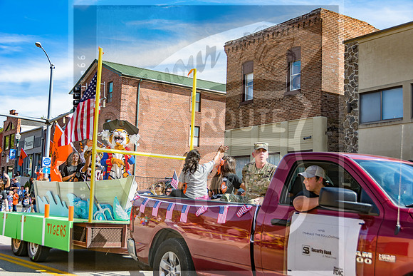 Route 66- Homecoming Parade in Waynesville, MO (C)2017PicsbyJax #WHS #waynesvillehomecoming2017 #WMS #tigerpride #getyourpicsonroute66 #picsbyjax -2577.jpg