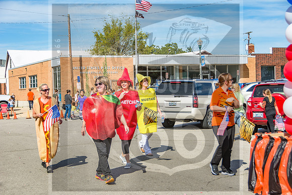 Route 66- Homecoming Parade in Waynesville, MO (C)2017PicsbyJax #WHS #waynesvillehomecoming2017 #WMS #tigerpride #getyourpicsonroute66 #picsbyjax -2697.jpg