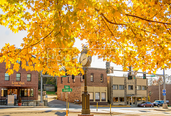Route 66 - Fall in Waynesville, MO  (c)PicsbyJax #rt66courthouse #getyourpicsonroute66 #route66 #picsbyjax-5270.jpg
