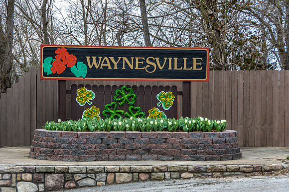Route 66 Waynesville Entry Sign © PicsbyJax-6806.jpg